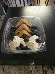 Waffle Latte Cafe