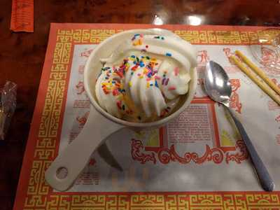 Lee's Hunan Chinese Restaurant