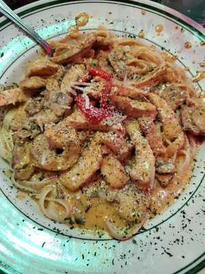 Sal's Ristorante And Bar