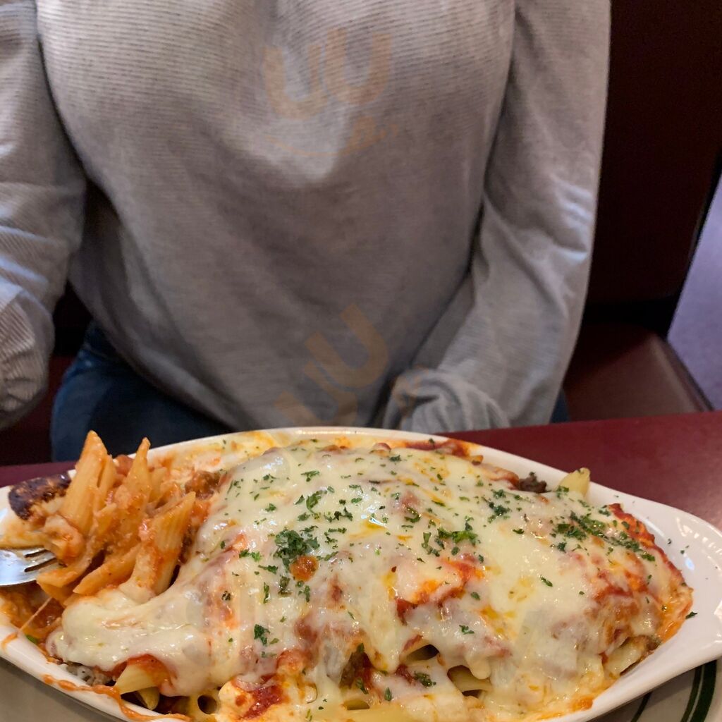 Sal's Ristorante And Bar