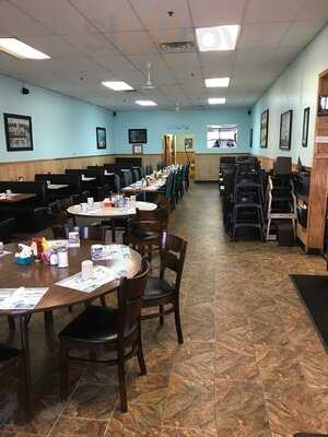 Castaways Family Diner