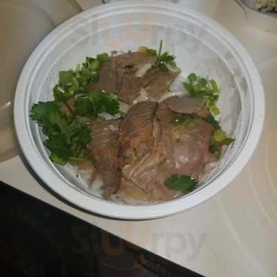 Pho Lucky Dragon Restaurant