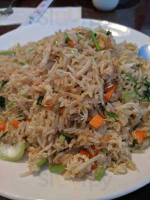 Pho Lucky Dragon Restaurant