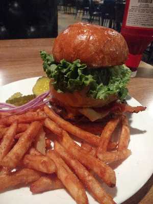 Lansing Corners Supper Club