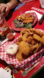 Hawkeyes Sports Bar And Restaurant