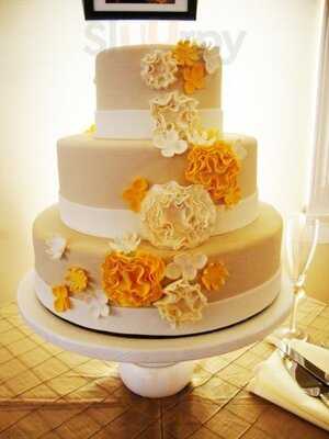 Velvet Sky Bakery & Cafe