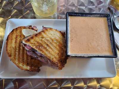 Fabiola's Fine Foods