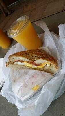 Bruegger's Bagels