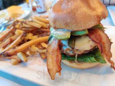 Francisco's Kitchen & Cantina