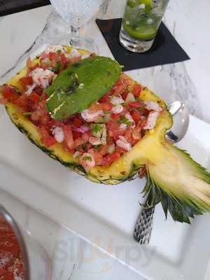 Francisco's Kitchen & Cantina