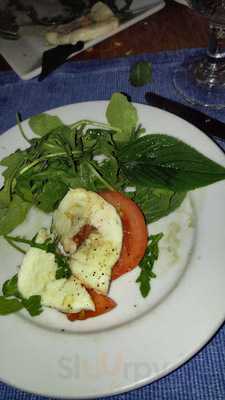 Tavern At Rivers Edge