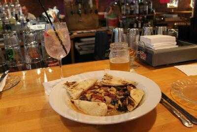 Tavern At Rivers Edge