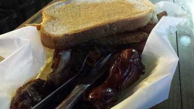 Jr’s Roadkill Bbq & Ribs