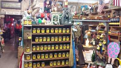 Jr’s Roadkill Bbq & Ribs