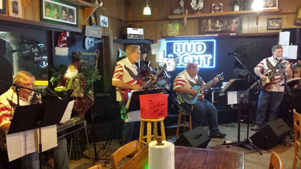 Jr’s Roadkill Bbq & Ribs