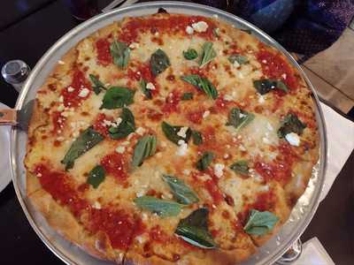 Basille's Restaurant Pizza