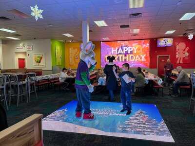 Chuck E. Cheese