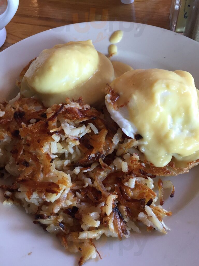 Linda's Breakfast Place