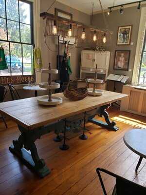 Town Kitchen & Provisions