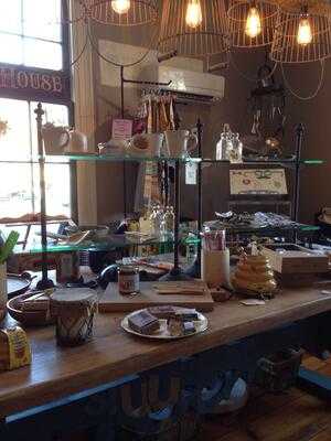 Town Kitchen & Provisions