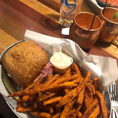 Flathead Lake Brewing Co