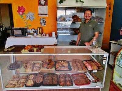 Pedro's Bakery