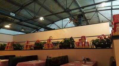 Lori's Italian Grill & Pizzeria