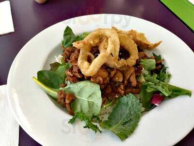 Long Beach Market & Deli