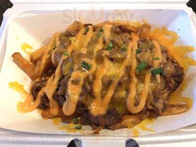 Long Beach Market & Deli