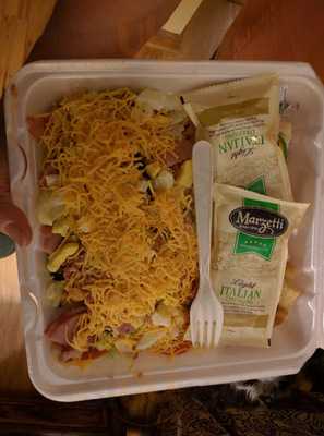 Woodys Hand Tossed Pizza