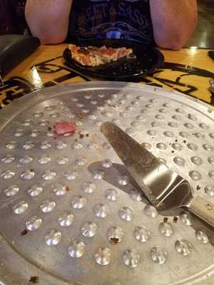 Woodys Hand Tossed Pizza