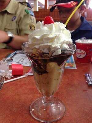 Friendly's
