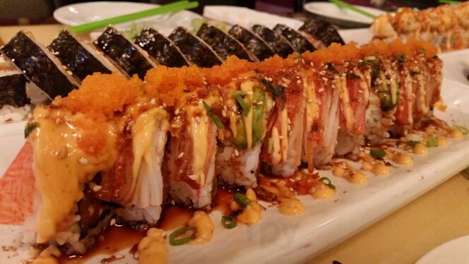 Hong Kong Chinese Restaurant & Sushi Bar