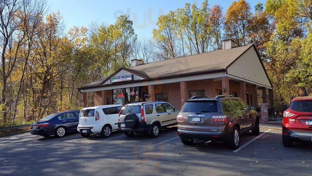South Windsor Restaurant & Pizza