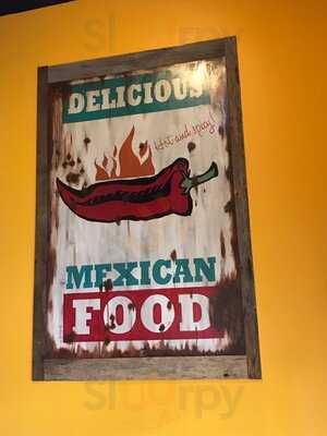 Dos Amigos - Mexican Grill