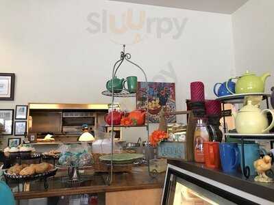 Courtyard Cafe And Bakery