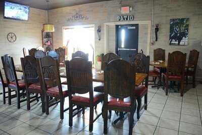 El Potrero Cantina & Grill