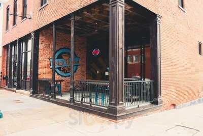 Brickhouse Coffee Bar & Eatery