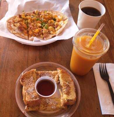 Brickhouse Coffee Bar & Eatery