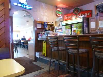 Auburn's Town Tavern