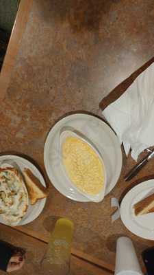 Mike And Nikkis Burgers & Steaks