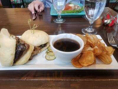 Griffin And Wells Cafe