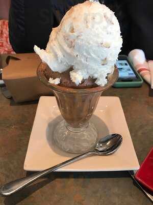 Griffin And Wells Cafe