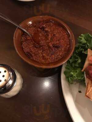 Rocco's Restaurant & Bar