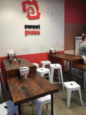 Sweet Pizza
