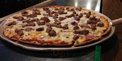 Swiss Street Pub & Grille