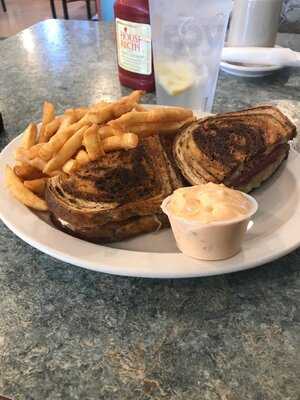 Riverside Family Rstrnt Iii