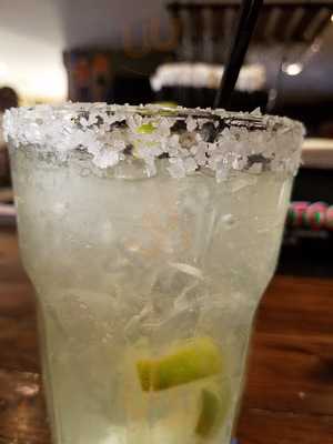 Rocco's Pizza Bar And Grill