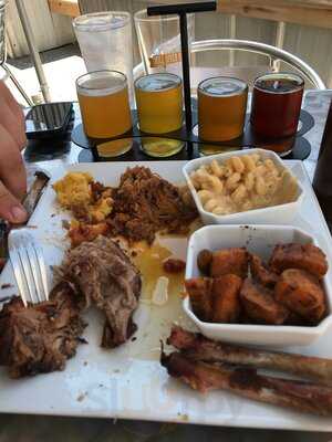 Mill River Brewing Bbq And Smokehouse