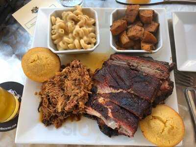 Mill River Brewing Bbq And Smokehouse